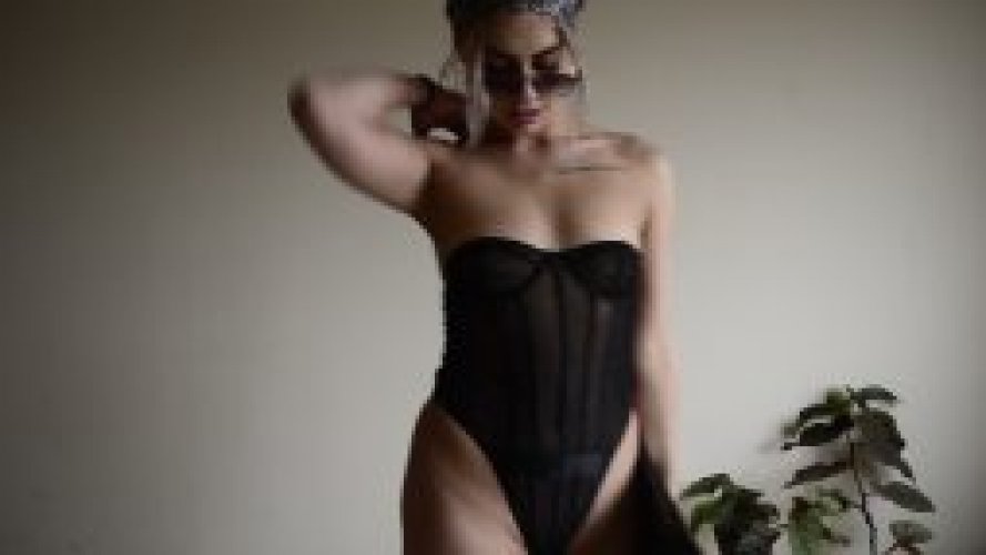 Индивидуалка Мира